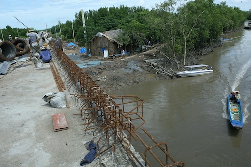Đất Mũi Cà Mau không còn xa ảnh 9